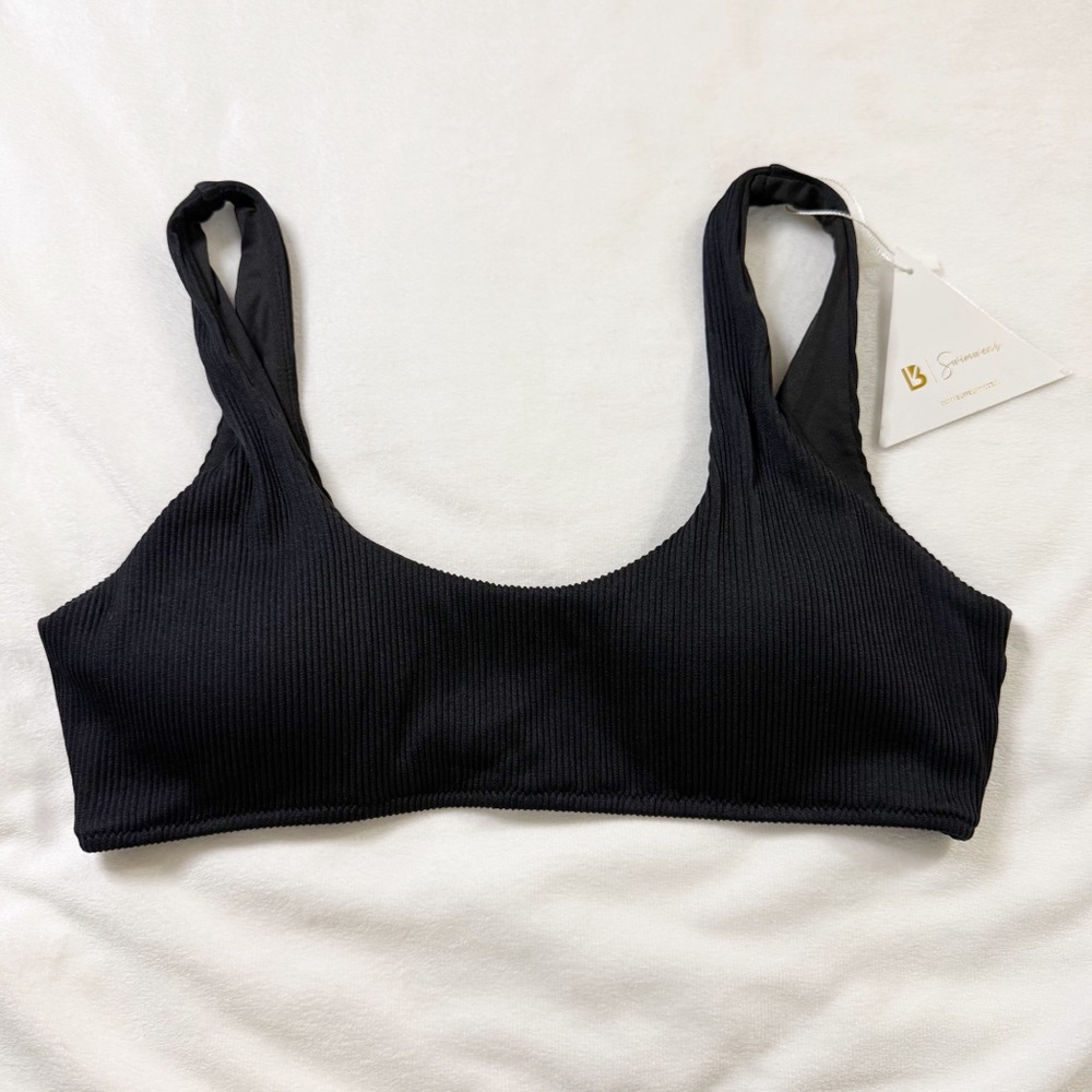 Buffbunny Collection Chasing Waterfalls Swim Top Medium Black NWT